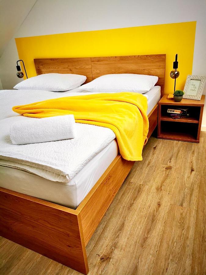 Rainbow House Rooms Maribor Buitenkant foto